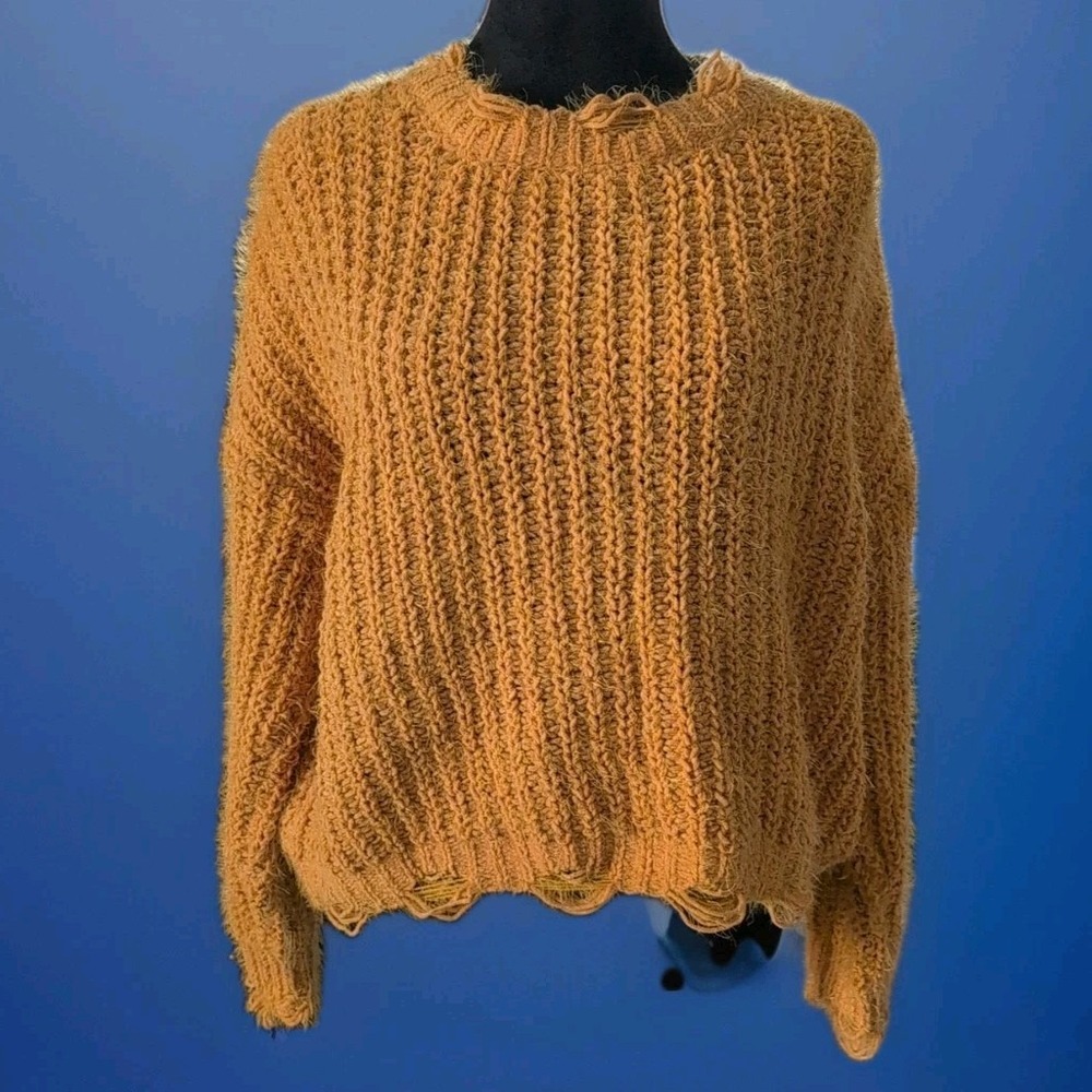 Love Gold Chunky Knit  Cropped Fringe Sweater Boho‎ Revival Women's  Small EUC